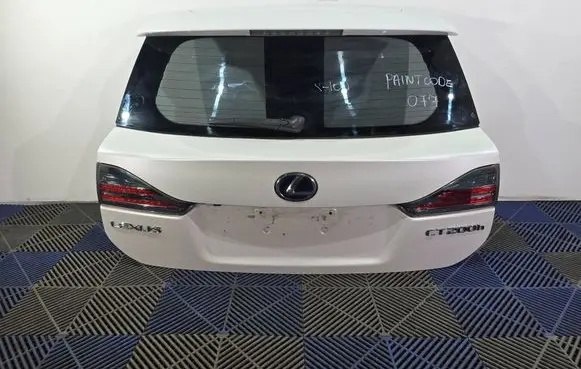 Lexus CT 200H Tailgate/trunk/boot lid PAINTCODE077