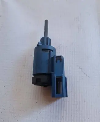 Audi A6 S6 C5 4B Brake pedal sensor switch 1J0927189E 04350 19322002