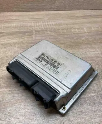 Audi A4 S4 B5 8D Engine control unit/module ECU 8D0907558F 0261204614