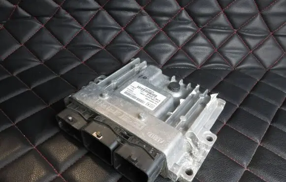 Citroen DS4 Engine control unit/module 9666912580 8141D11291132 9676860180