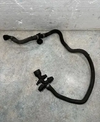 BMW X5 F15 Engine coolant pipe/hose 8513834 17128513834 7509984