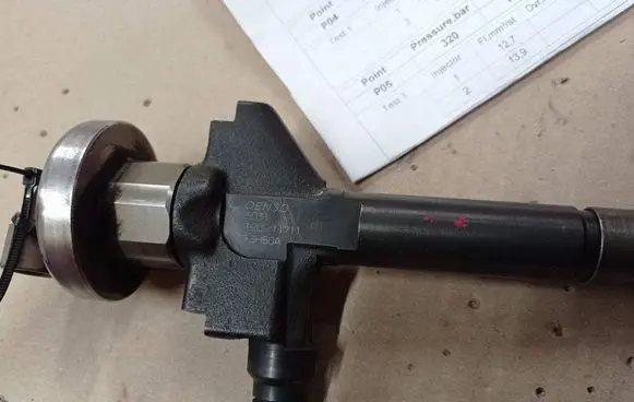 Mazda 6 Fuel injector 12D11711 13H50A RF5C