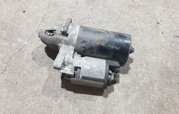 Volkswagen Phaeton Starter motor 3B0911295