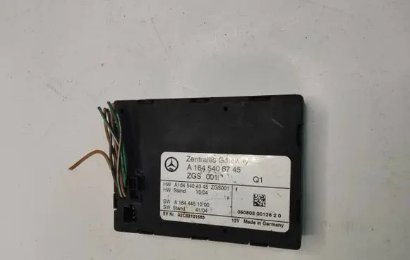 Mercedes-Benz ML W164 Gateway control module A1645406745 A1644451000 A1645404345