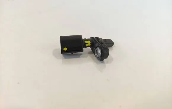 Volkswagen Tiguan ABS brake wheel speed sensor WHT003861CAREWAY4
