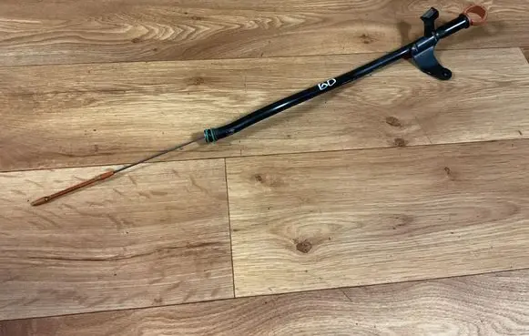 Peugeot 308 Oil level dip stick 9672250580