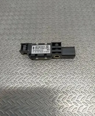 Porsche Cayenne (9PA) Airbag deployment crash/impact sensor 4B0959643E 0232H2GC5CQB 200666