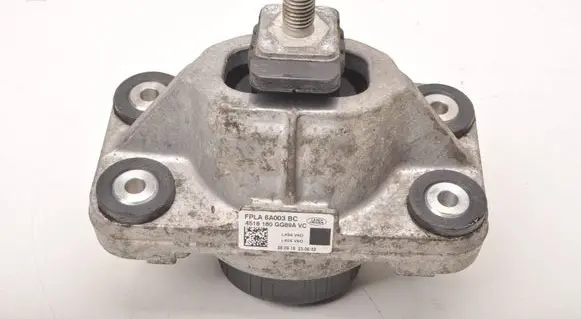 Land Rover Discovery 5 Engine mounting bracket FPLA6A003BC