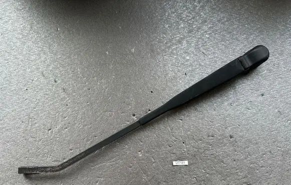 Nissan Patrol Y60 Rear wiper blade arm 2878005J05