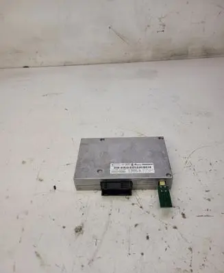 Audi A3 S3 8L Radio antenna 
