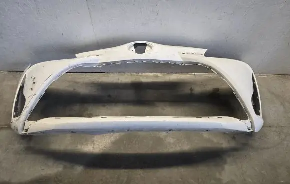 Toyota Yaris Front bumper
