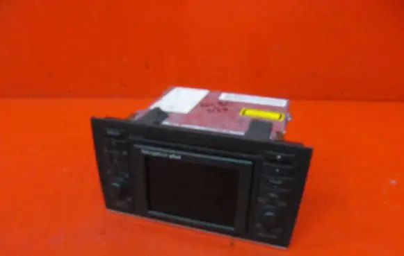 Audi A4 S4 B6 8E 8H Radio/CD/DVD/GPS head unit 8E0035192B