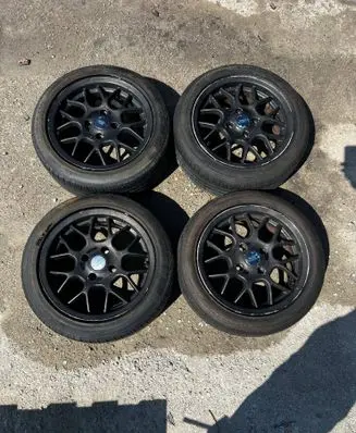Ford Fiesta R15 alloy rim 