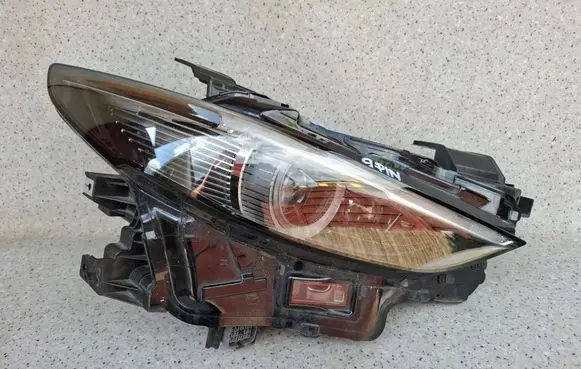 Headlight/headlamp