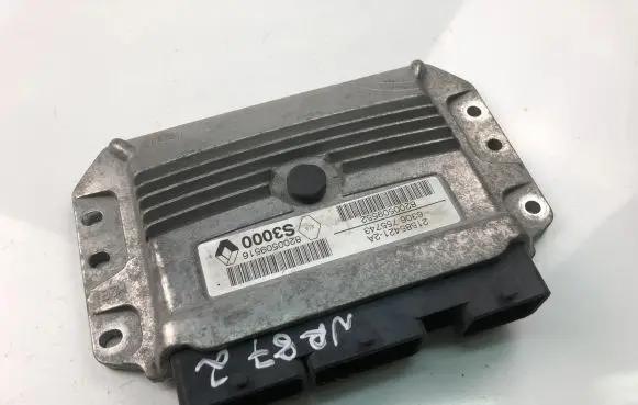 Renault Scenic II - Grand scenic II Engine control unit/module ECU 8200509552 8200509516