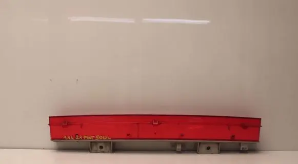 Fiat 500L Third/center stoplight 