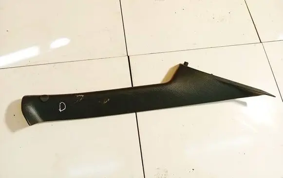 Chrysler Voyager (C) pillar trim 05028274 0ua56trmab