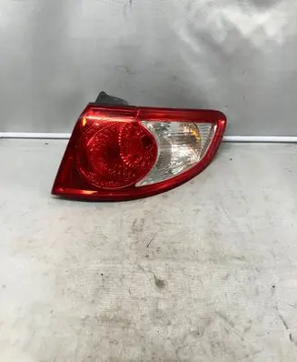 Hyundai Santa Fe Rear/tail lights 924022B000