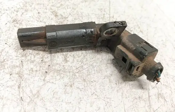 Skoda Praktik (5J8) Crankshaft position sensor 03d906433a