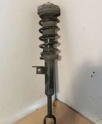 BMW 6 F12 F13 Front shock absorber/damper