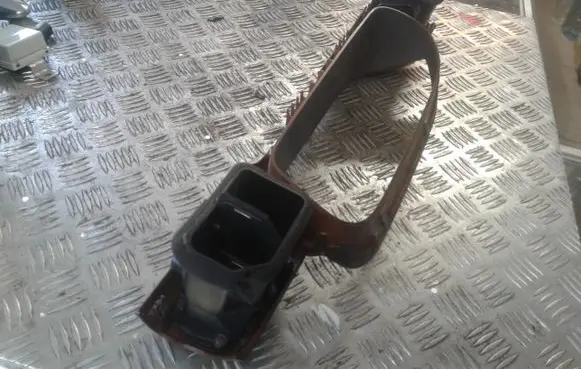 Honda FR-V Dash center air vent grill