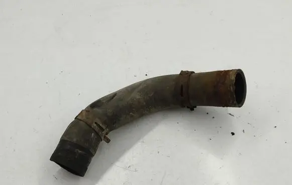 Subaru Legacy Engine coolant pipe/hose