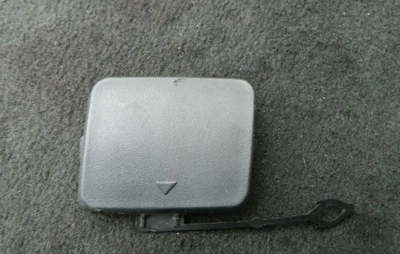 BMW X5 E70 Rear bumper row hook cap/cover 7158447