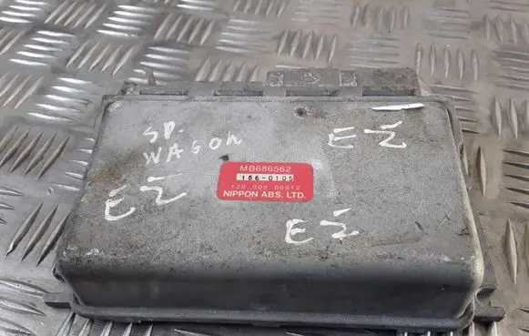 Mitsubishi Space Wagon ABS control unit/module MB686562 120000D0012