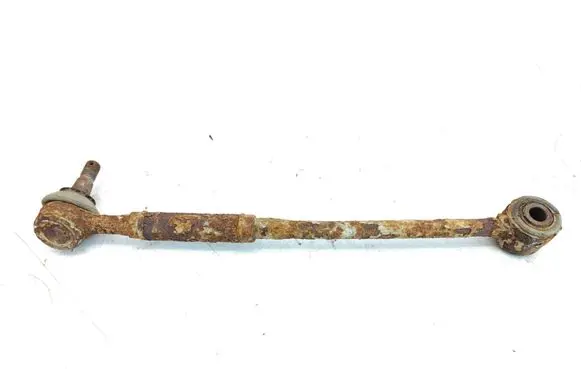Rear control arm