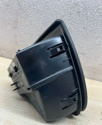 Mercedes-Benz E W211 Car ashtray A2118102330