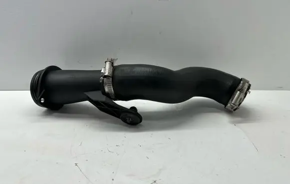 Volkswagen Touareg II Intercooler hose/pipe 7P6145979 7P6145955