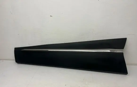 Renault Captur Front door trim (molding) 808773776R 055851