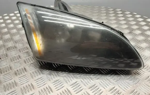 Ford Focus Headlight/headlamp 4M5113W029KC