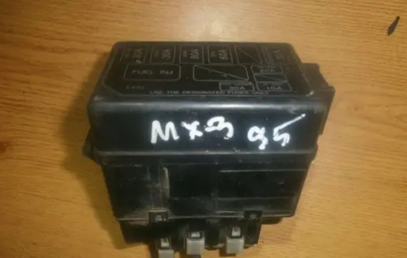 Mazda MX-3 Fuse box set