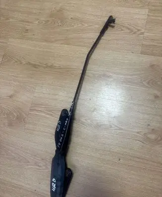 Ford C-MAX I Front wiper blade arm 3M5117526 3M5117526CC