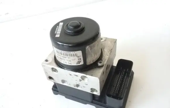 Ford Galaxy ABS Pump 7M3907379D 7M3614111N 3M212L580BA