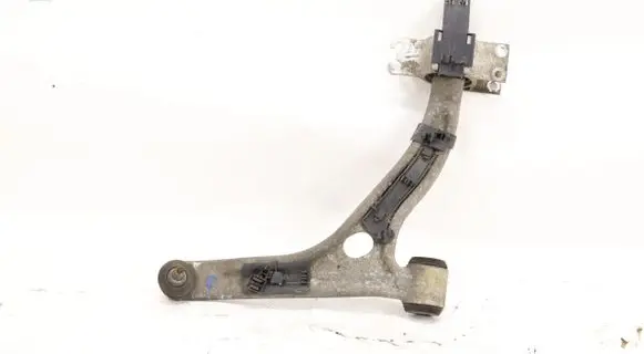 Mercedes-Benz CLA C117 X117 W117 Front control arm 5775780