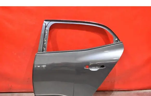 Rear door