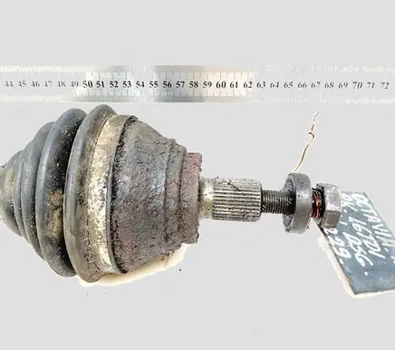 Skoda Octavia Mk2 (1Z) Front driveshaft