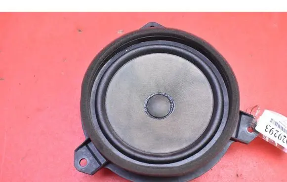 Toyota Yaris Subwoofer speaker 86160-0D370