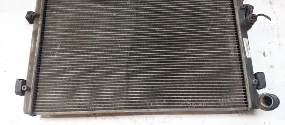 Volkswagen Golf IV Coolant radiator 1J0121253P