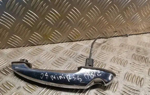 Mini One - Cooper Coupe R56 Front door exterior handle