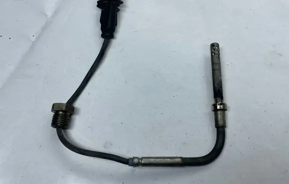 Opel Insignia A Exhaust gas temperature sensor 55566185