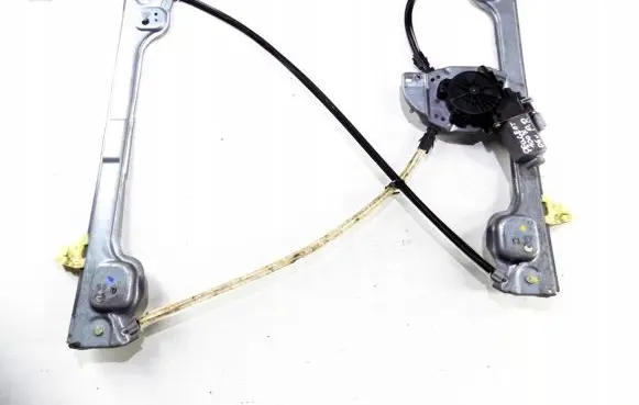 Peugeot 1007 Front door window regulator with motor 