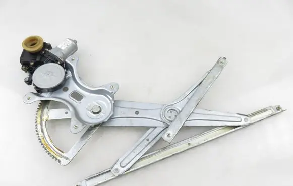 Toyota Corolla Verso E121 Front door window regulator with motor 698100F010