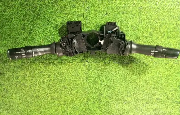 Toyota Prius (NHW20) Indicator stalk 17f100