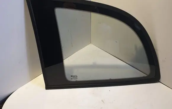 Opel Zafira A Rear side window 43R007022 13121382