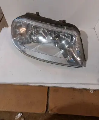 Volkswagen Sharan Headlight/headlamp 7M3941016AB 0301182202 011B02A