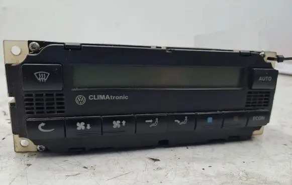 Volkswagen PASSAT B5 Climate control unit 3B1907044B