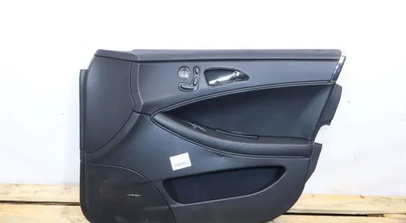 Mercedes-Benz CLS C219 Front door card panel trim